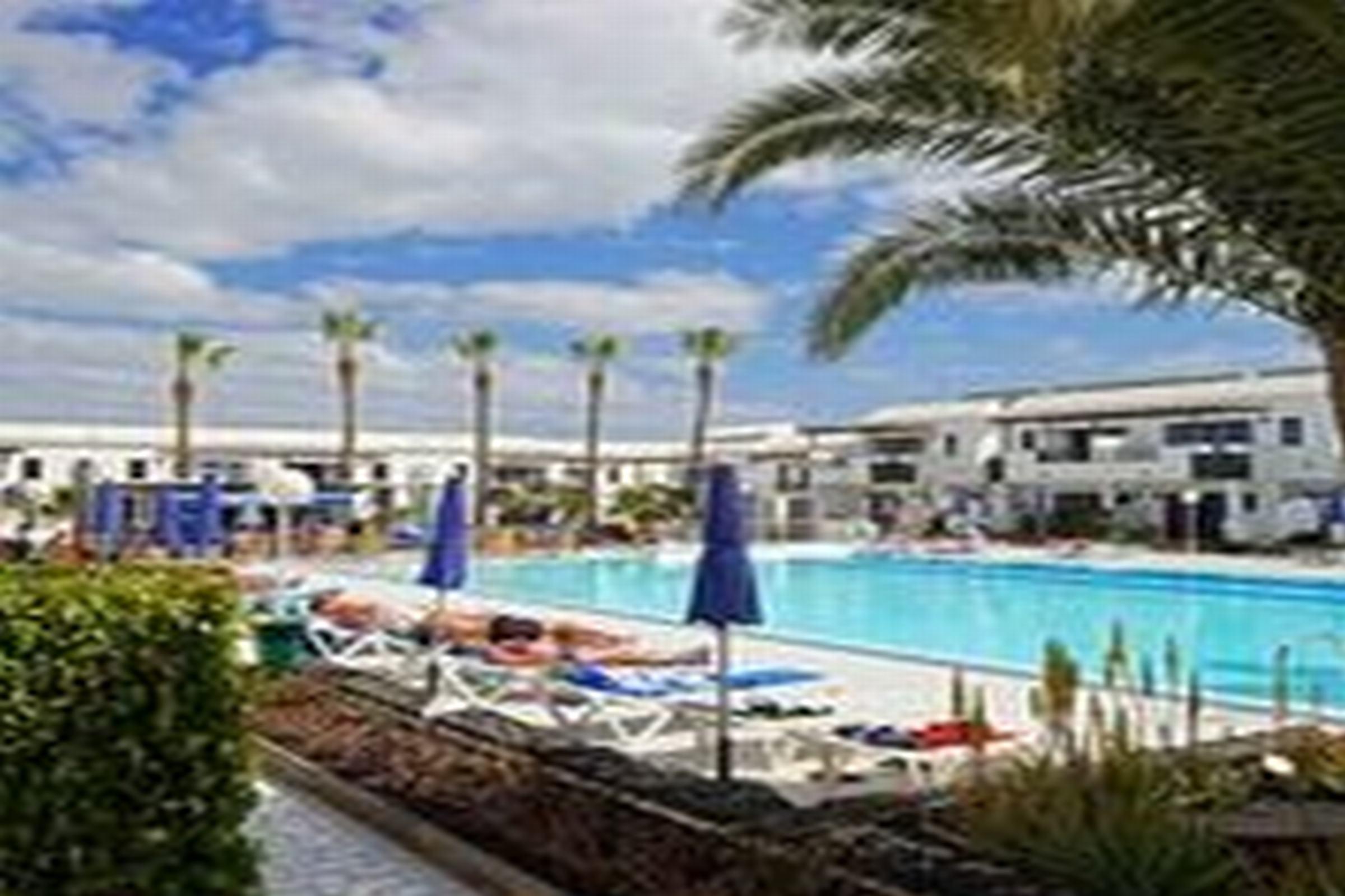 Aparthotel Plaza Azul Puerto del Carmen  Exterior foto